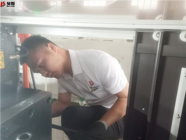 貝朗自動(dòng)化設(shè)備技術(shù)回訪(fǎng)客戶(hù)現(xiàn)場(chǎng)