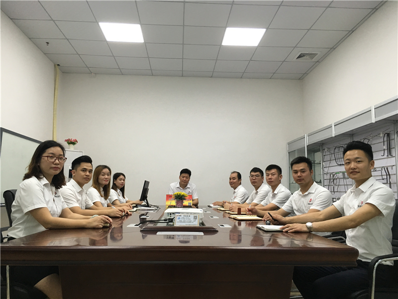 全伺服數(shù)控折彎機(jī)選貝朗 要的就是穩(wěn)定、放心